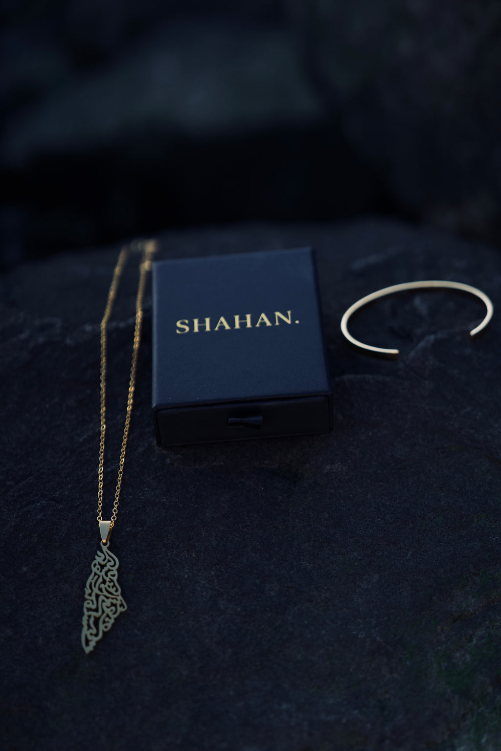 Minimal Unisize Cuff